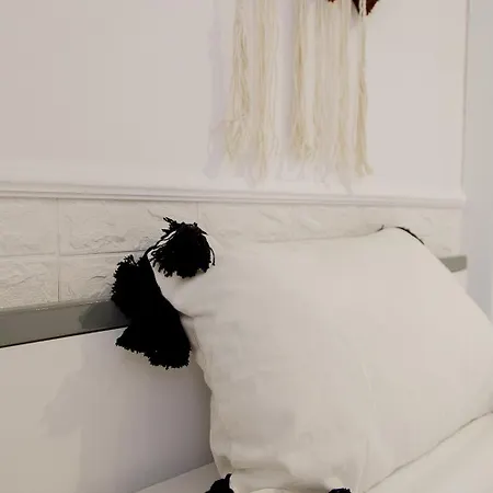 Yard- Family Retreat * Corinth