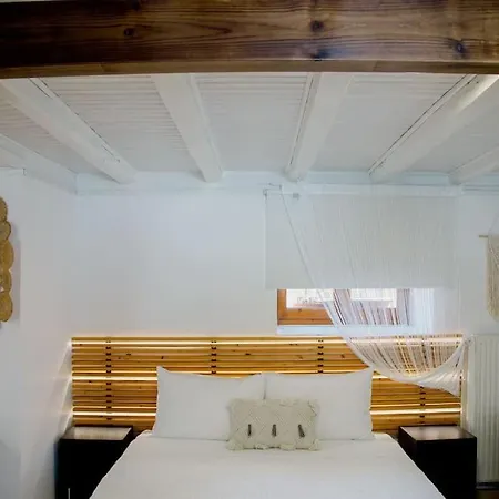 Yard- Family Retreat *